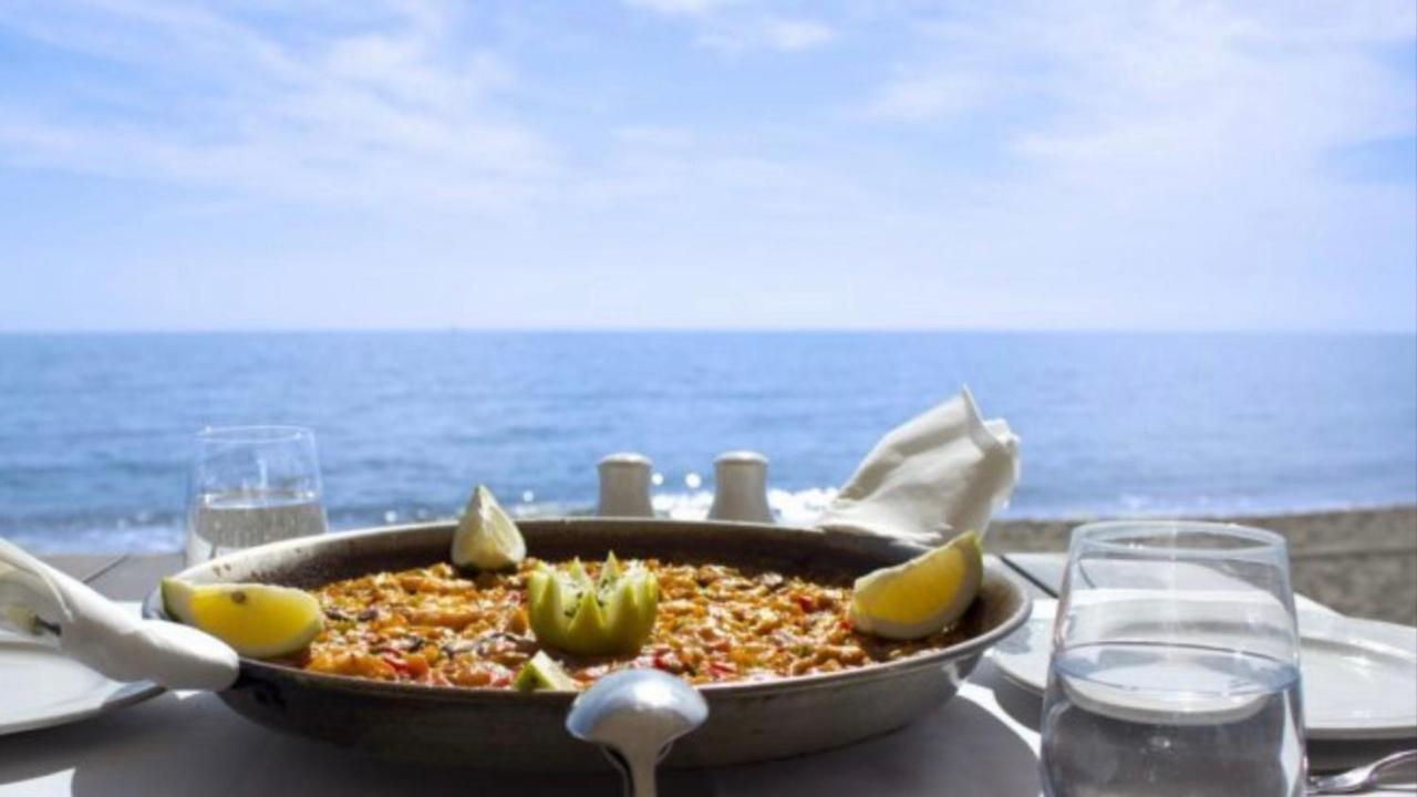 Beachfront Apartment In La Cala De Mijas Dış mekan fotoğraf
