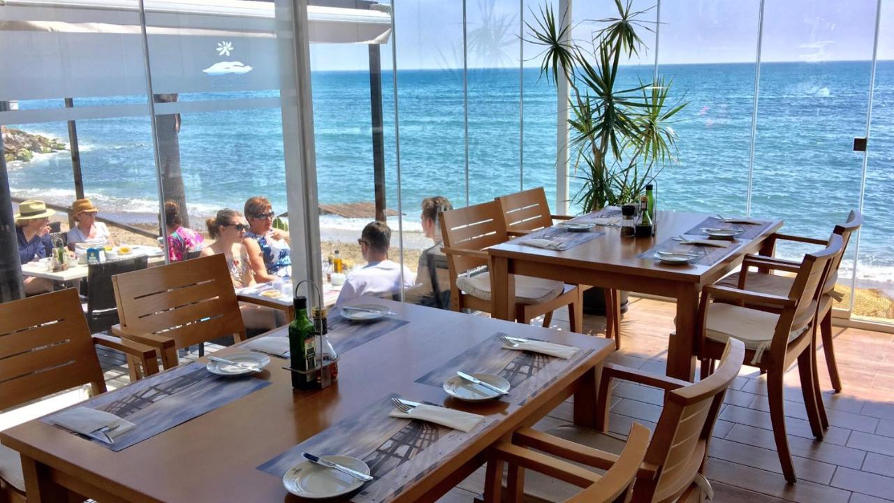 Beachfront Apartment In La Cala De Mijas Dış mekan fotoğraf