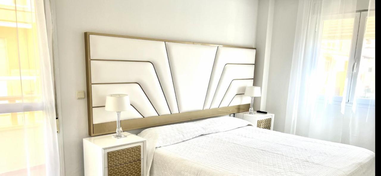 Beachfront Apartment In La Cala De Mijas Dış mekan fotoğraf