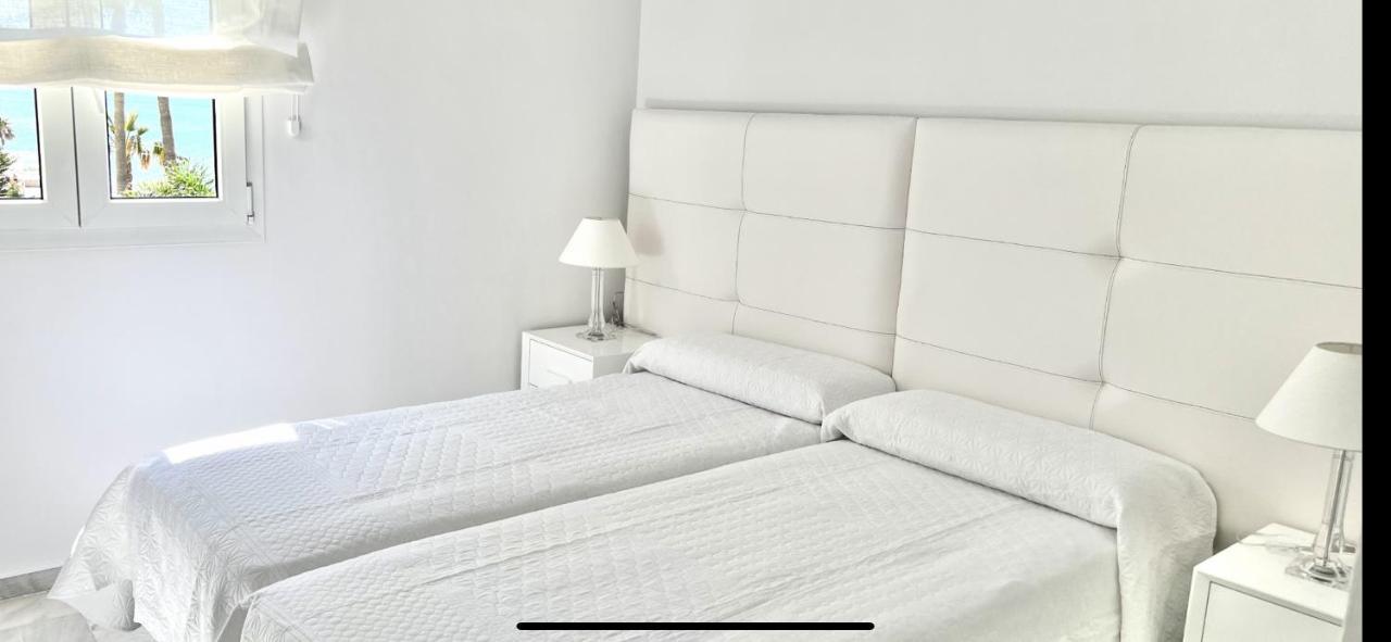 Beachfront Apartment In La Cala De Mijas Dış mekan fotoğraf